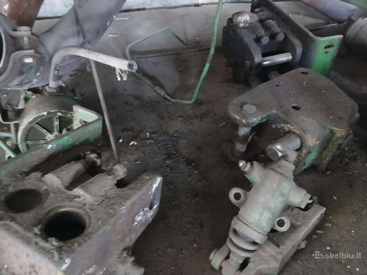 John Deere kombainų detalės - nuotraukos Nr. 10