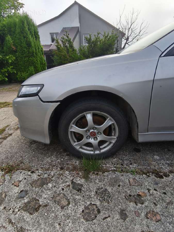 Honda Accord dalimis - nuotraukos Nr. 9