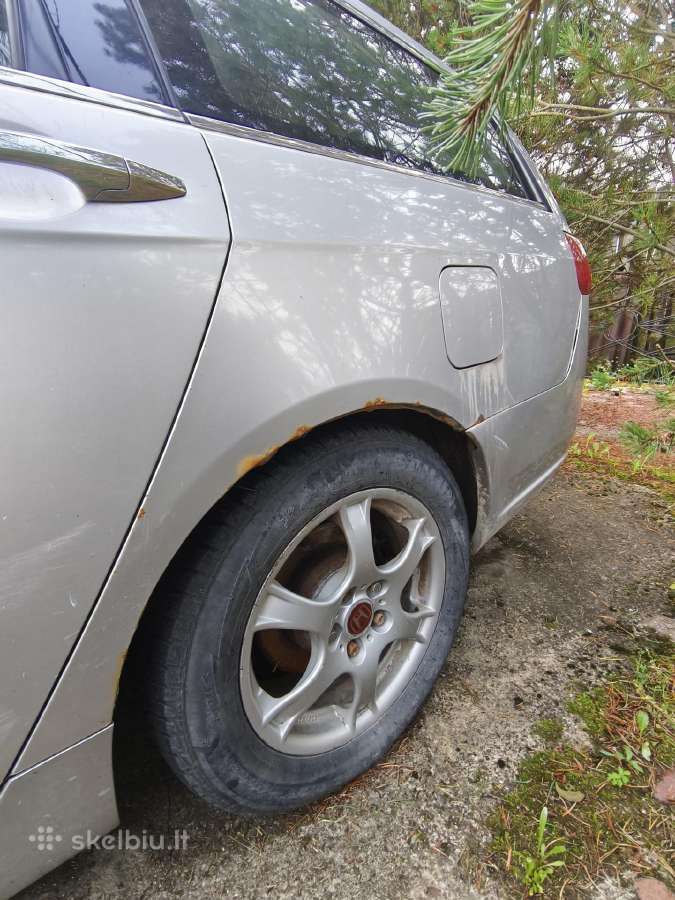 Honda Accord dalimis - nuotraukos Nr. 10