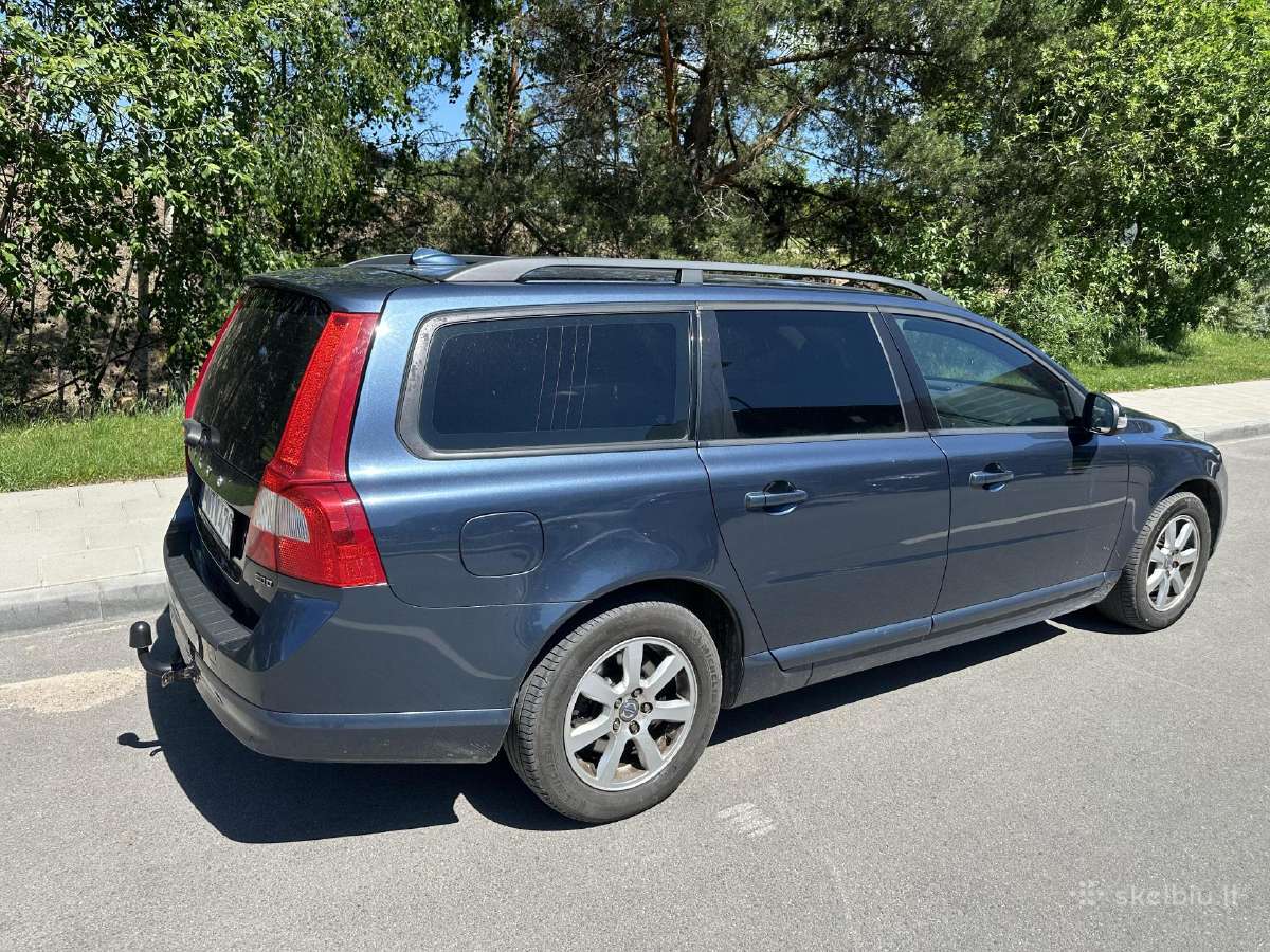 Vertas dėmesio Volvo V70 - nuotraukos Nr. 2