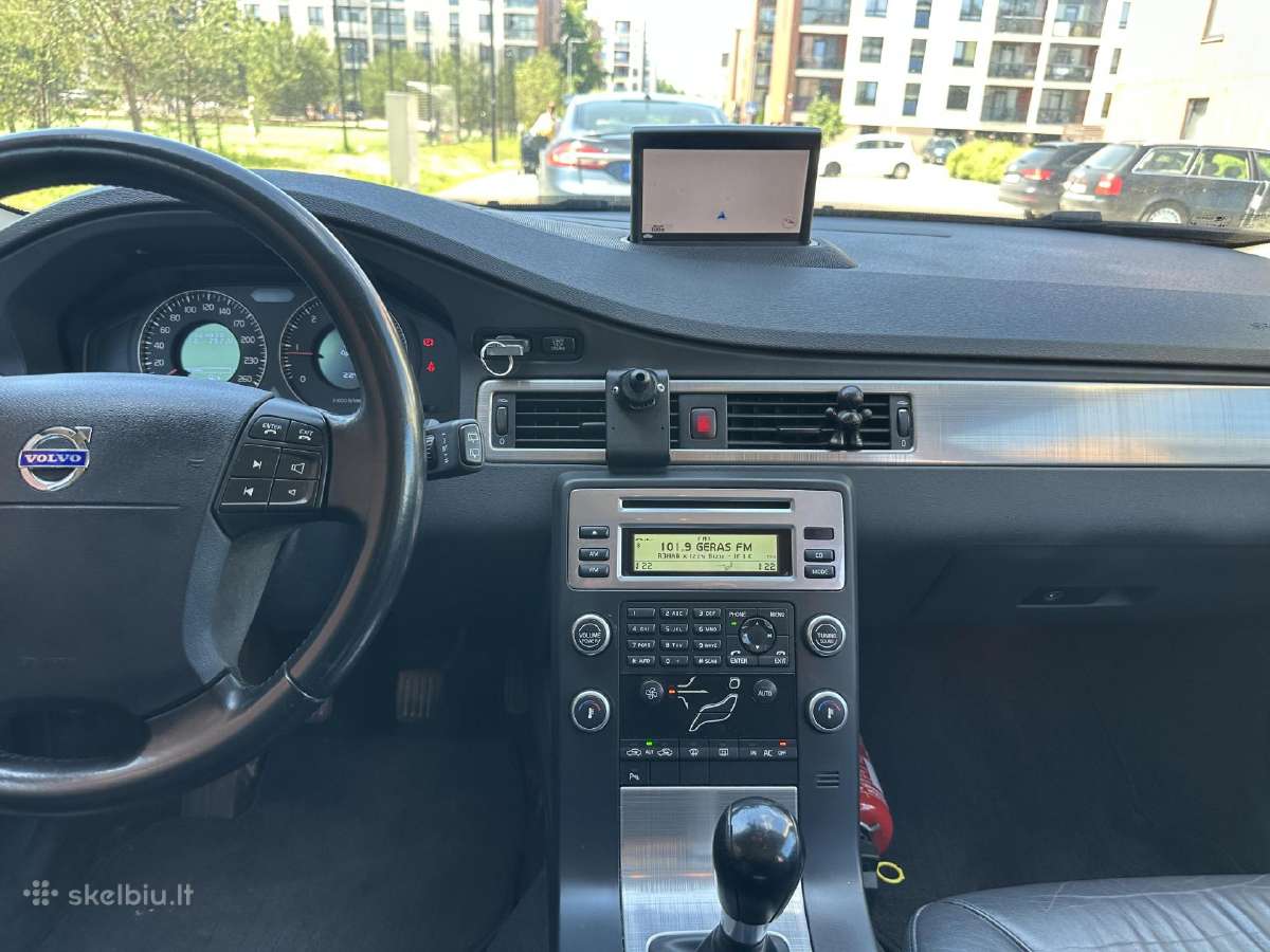 Vertas dėmesio Volvo V70 - nuotraukos Nr. 6