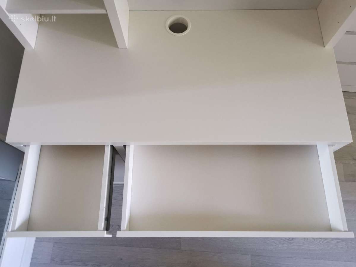 Ikea rašomasis stalas Micke - nuotraukos Nr. 3