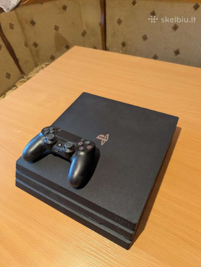 Playstation 4 pro 1tb + 5 žaidimai - nuotraukos Nr. 2