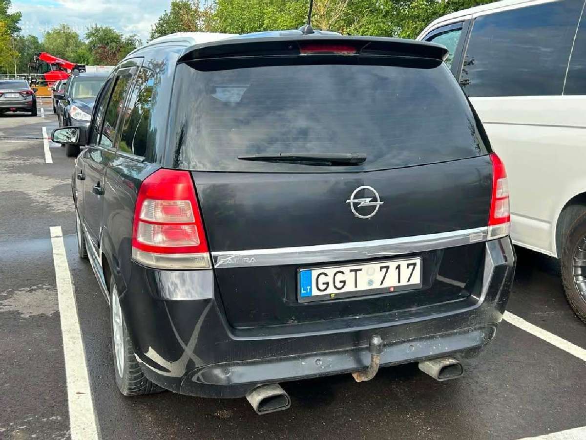 Opel Zafira B 1.9 Cdti 81 kw su defektu - nuotraukos Nr. 2