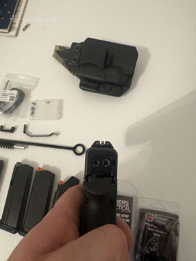 Glock 48 su daugybe priedų. - nuotraukos Nr. 6