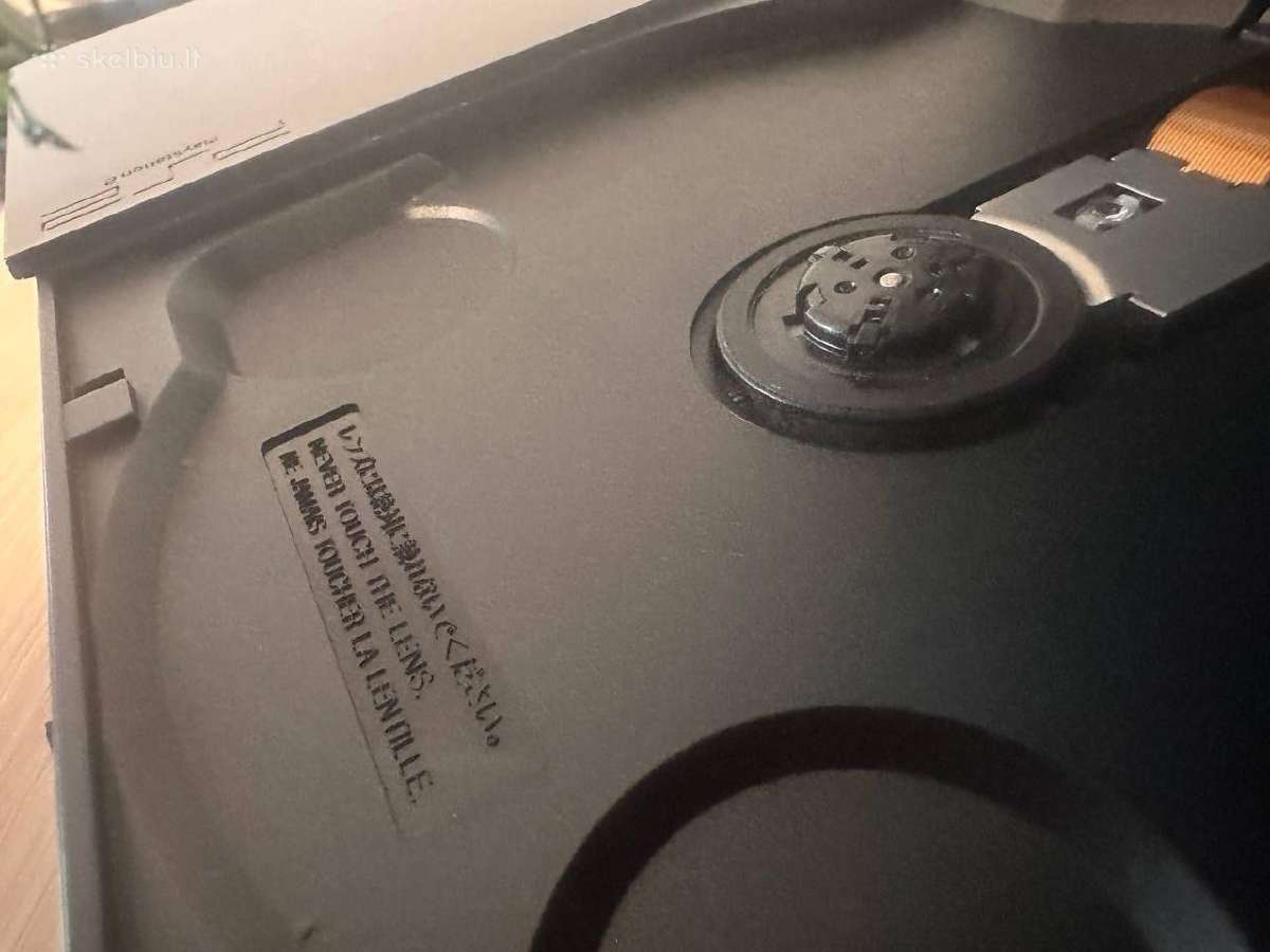 Sony Playstation 2 Slim - nuotraukos Nr. 6