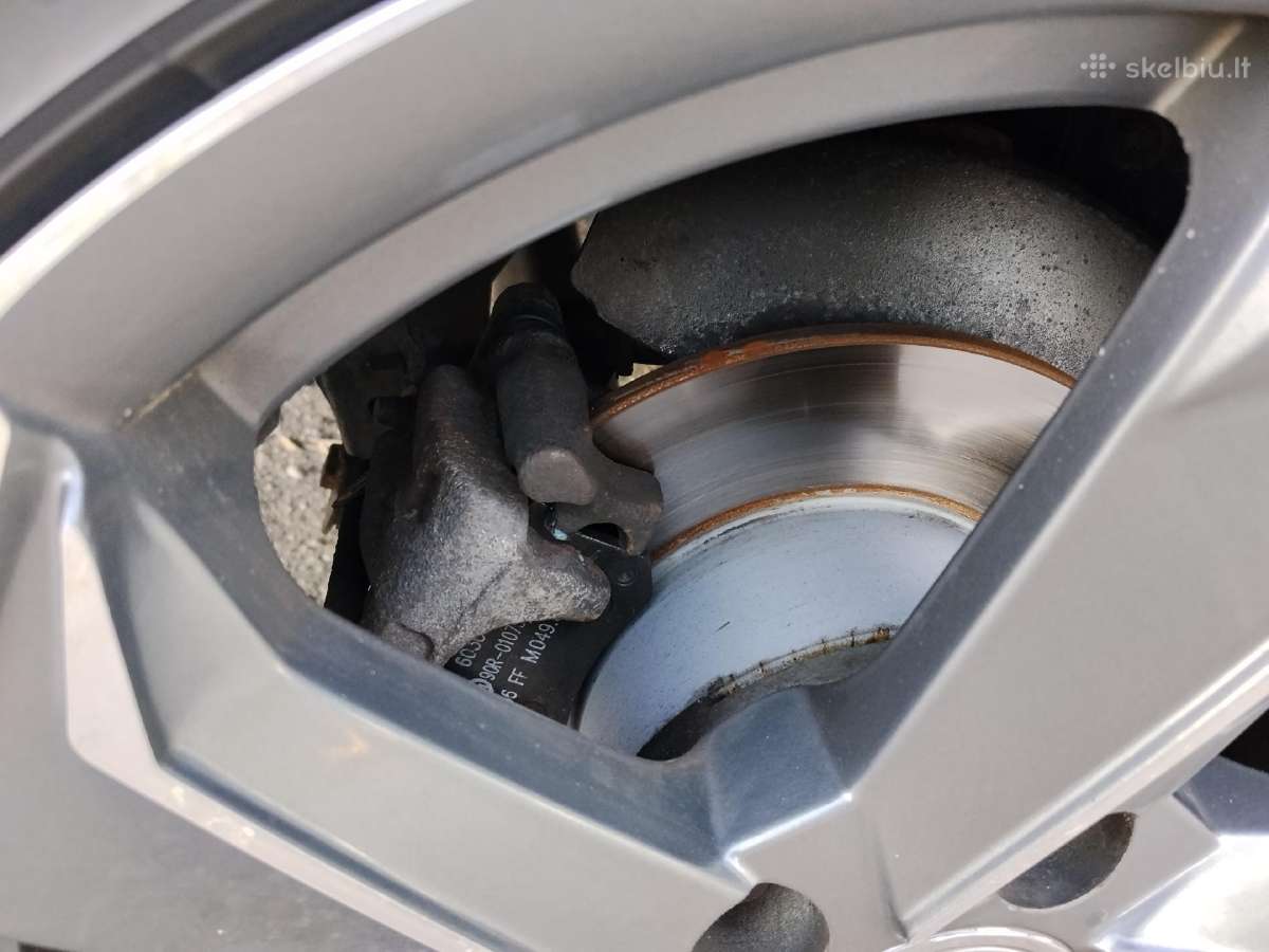 Parduodu .Audi A6.c4.103kw. - nuotraukos Nr. 6