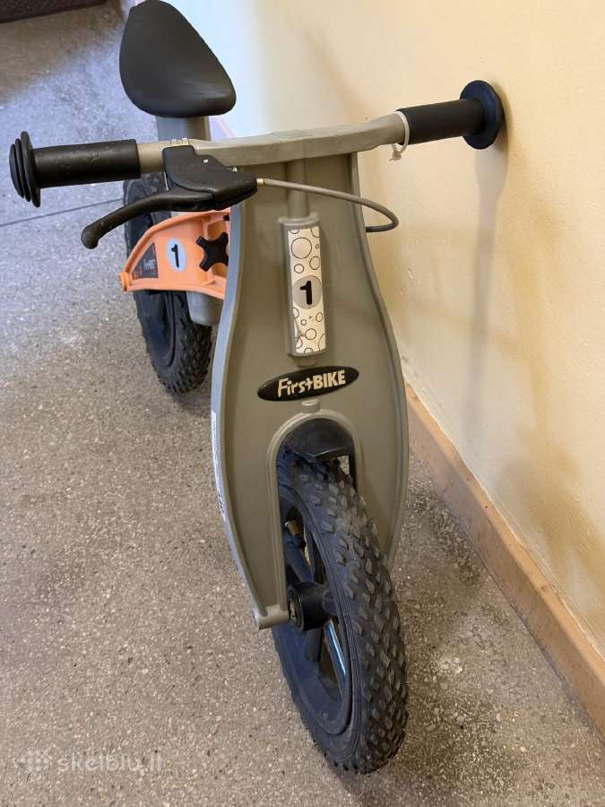 Balansinis dviratis First Bike - nuotraukos Nr. 2