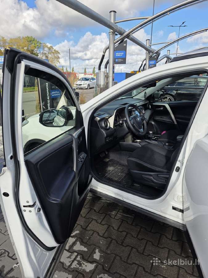 Toyota Rav4 - nuotraukos Nr. 16