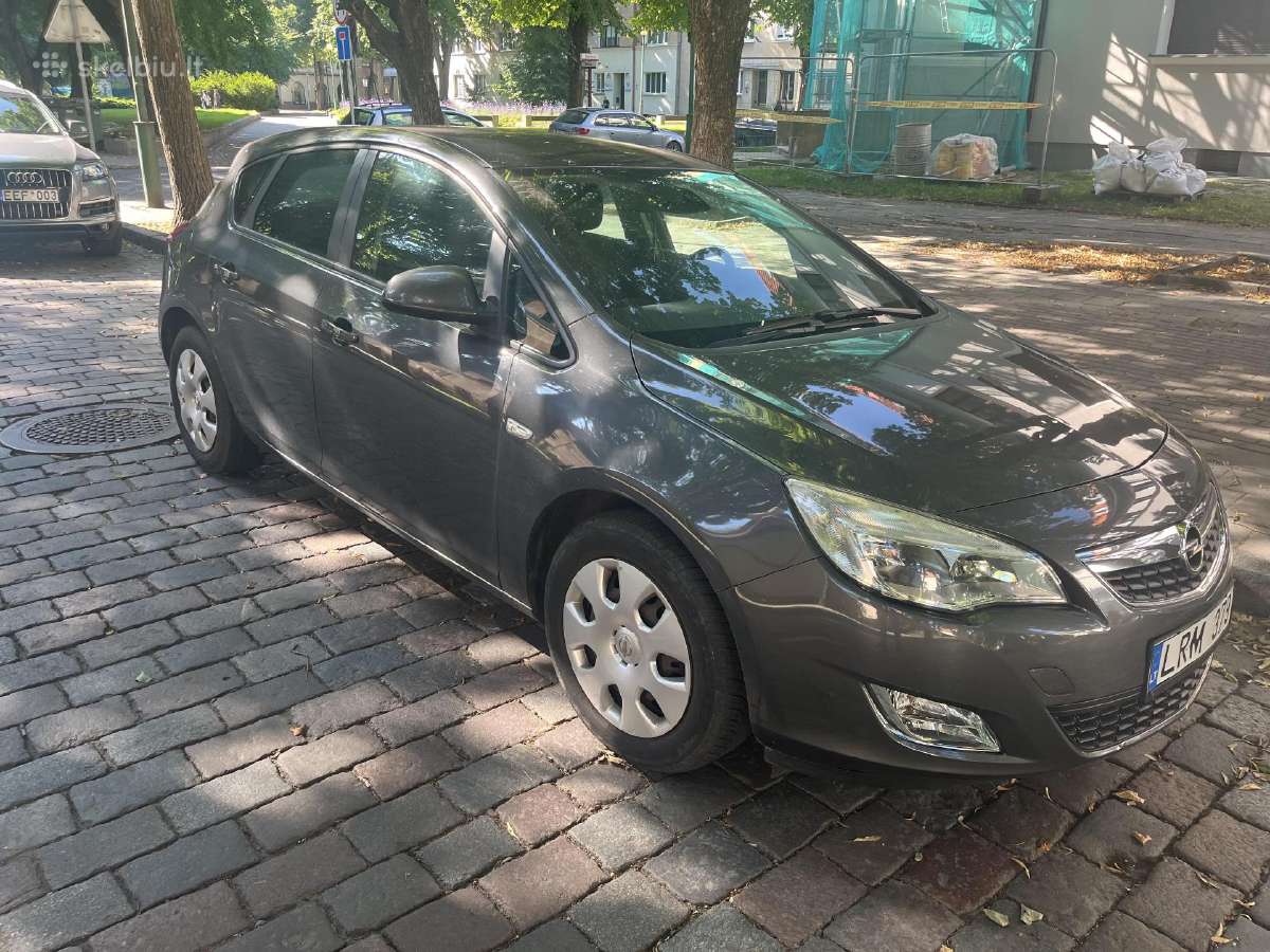 Tvarkingas automobilis - nuotraukos Nr. 3