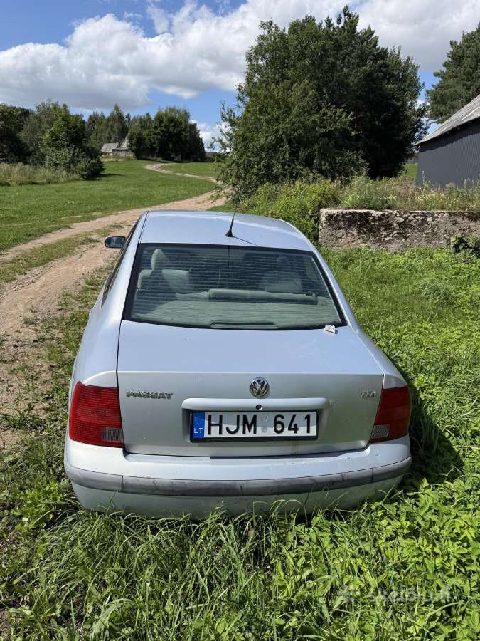 VW Passat dalimis - nuotraukos Nr. 2