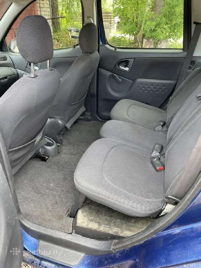 Toyota Yaris Verso - nuotraukos Nr. 2