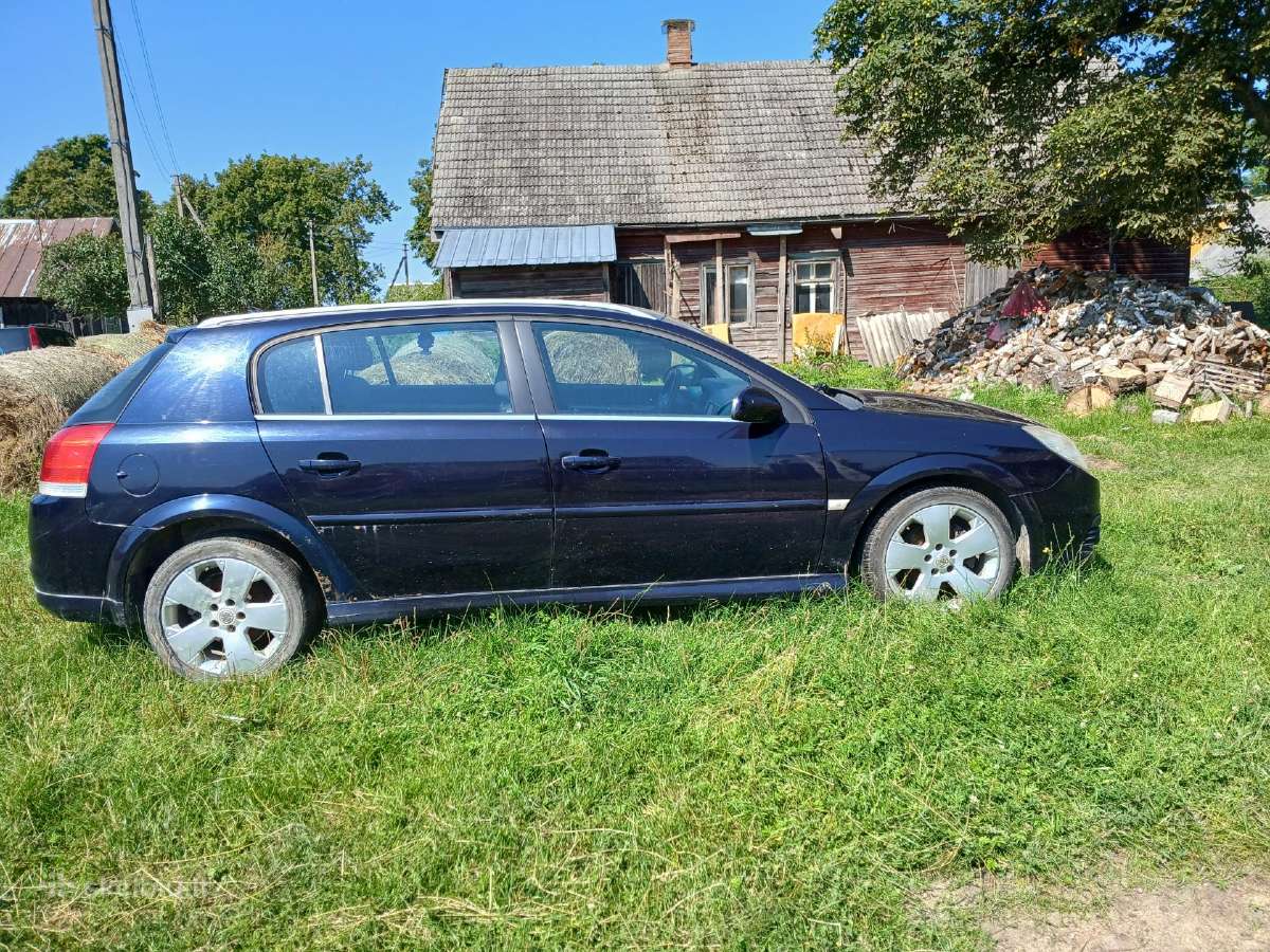 Automobilis opel signum 2005m,19tdi, 88kw. - nuotraukos Nr. 2