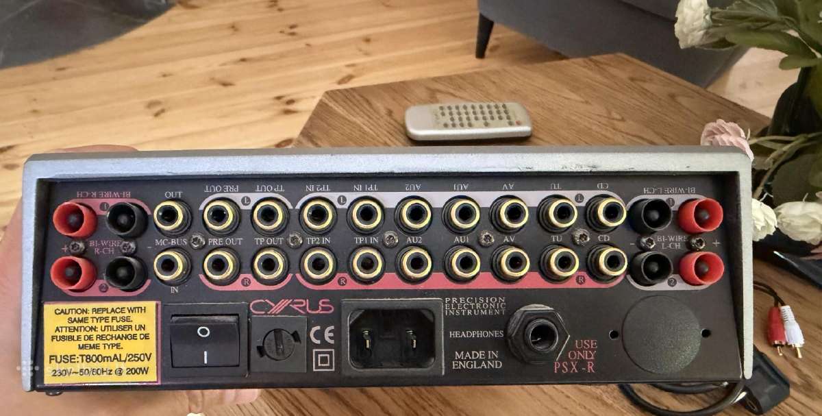 Cyrus 6 - nuotraukos Nr. 4