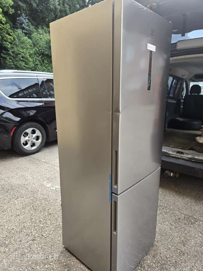 Šaldytuvas Electrolux Lnc7me32x3 - nuotraukos Nr. 3