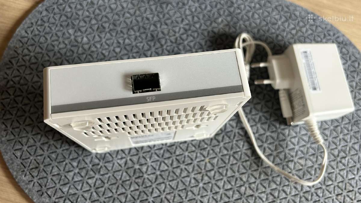 Mikrotik Rb260gsp 5x Gigabit Poe out Smart switch - nuotraukos Nr. 3