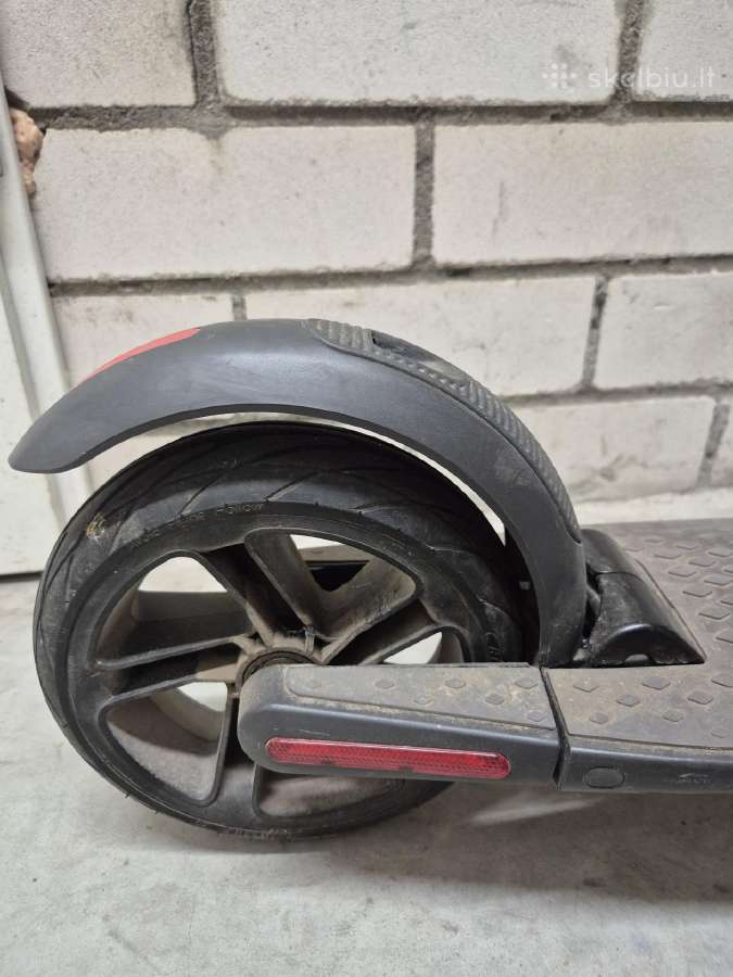 Ninebot Segway Es2 elektrinis paspirtukas - nuotraukos Nr. 5