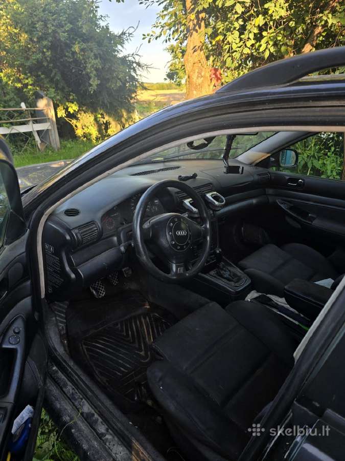 Automobilis audi a4 - nuotraukos Nr. 3