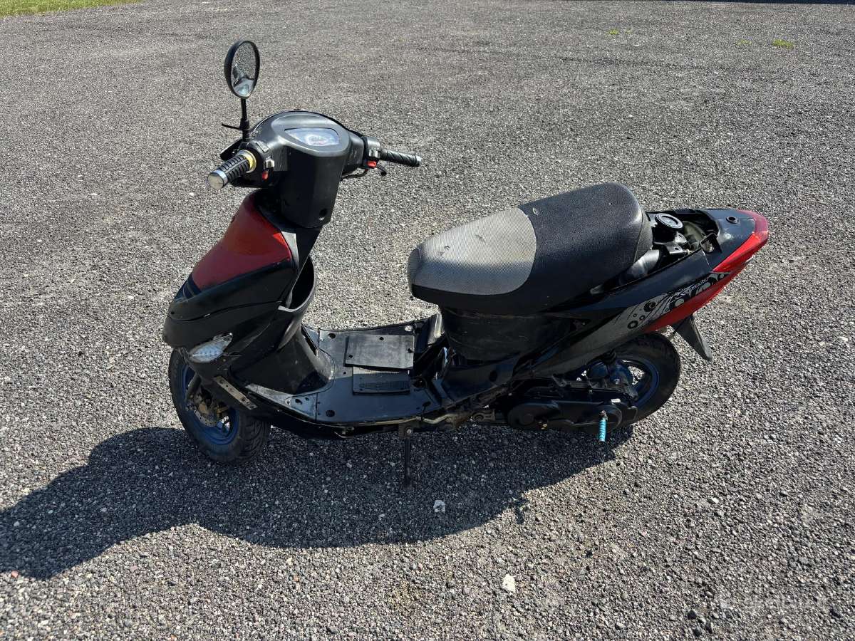 Parduodu motoroleri nesikuria - nuotraukos Nr. 3