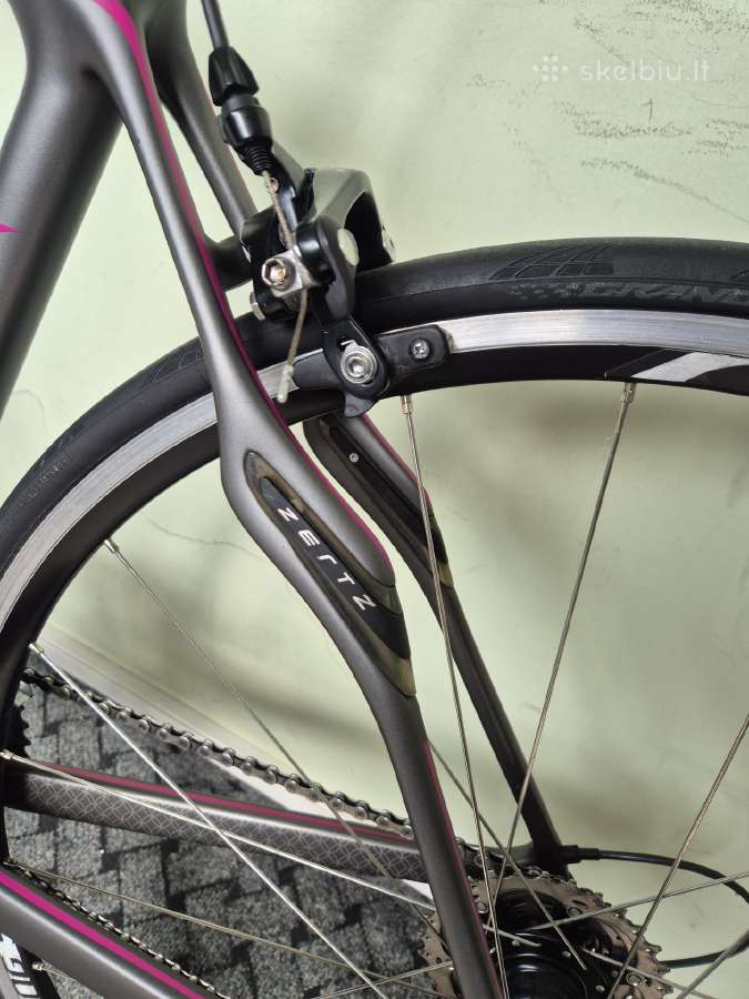 Trek ir Specialized karboniniai plentinukai - nuotraukos Nr. 27
