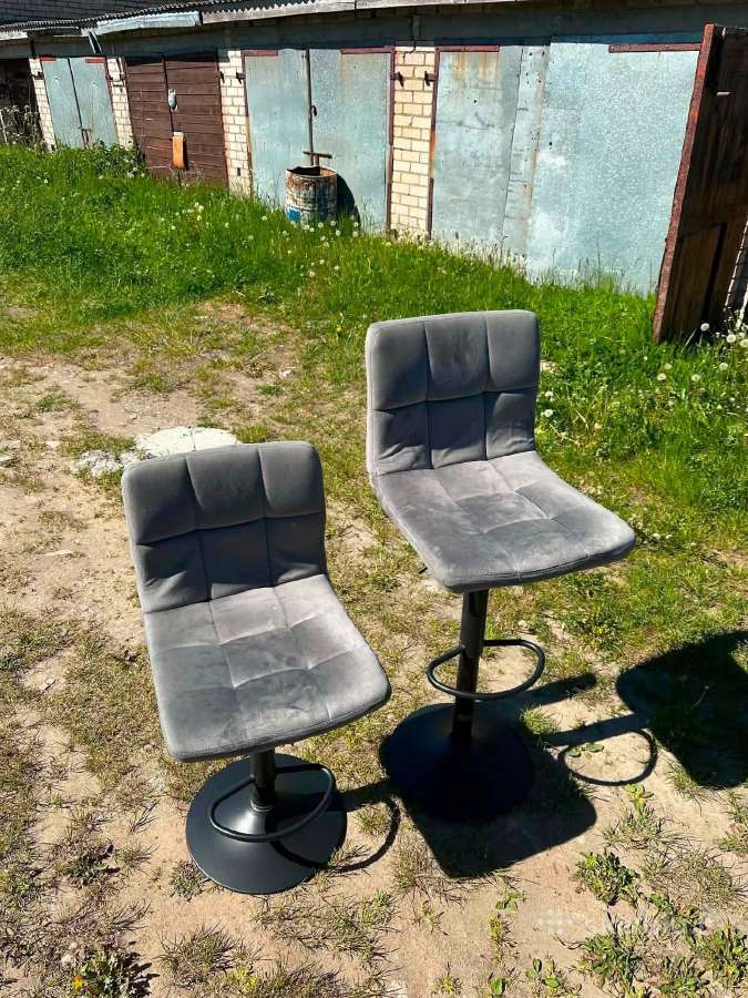 Baras su 2 kėdėmis - nuotraukos Nr. 2