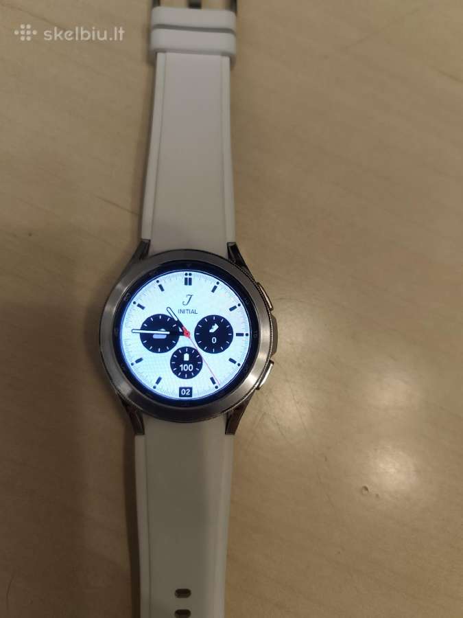 Samsung Galaxy Watch4 Classic 42mm - nuotraukos Nr. 4
