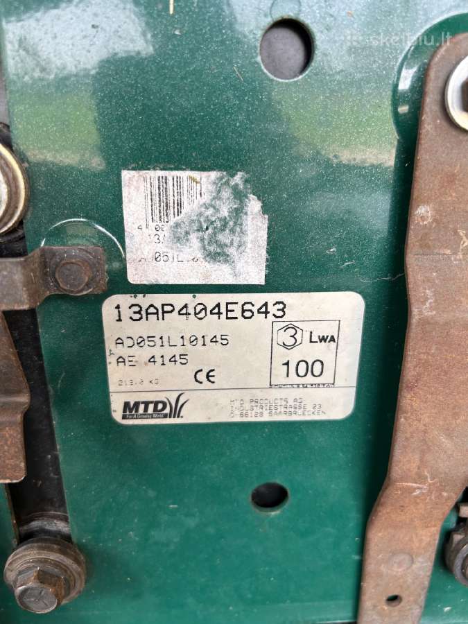 Mtd Yard-man Ae4145 vejos traktoriukas - nuotraukos Nr. 9