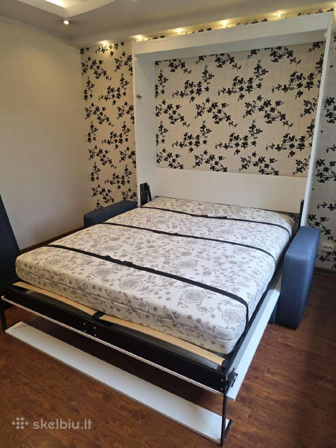 Transformuojama sofa-lova. Spintoje lova - nuotraukos Nr. 7