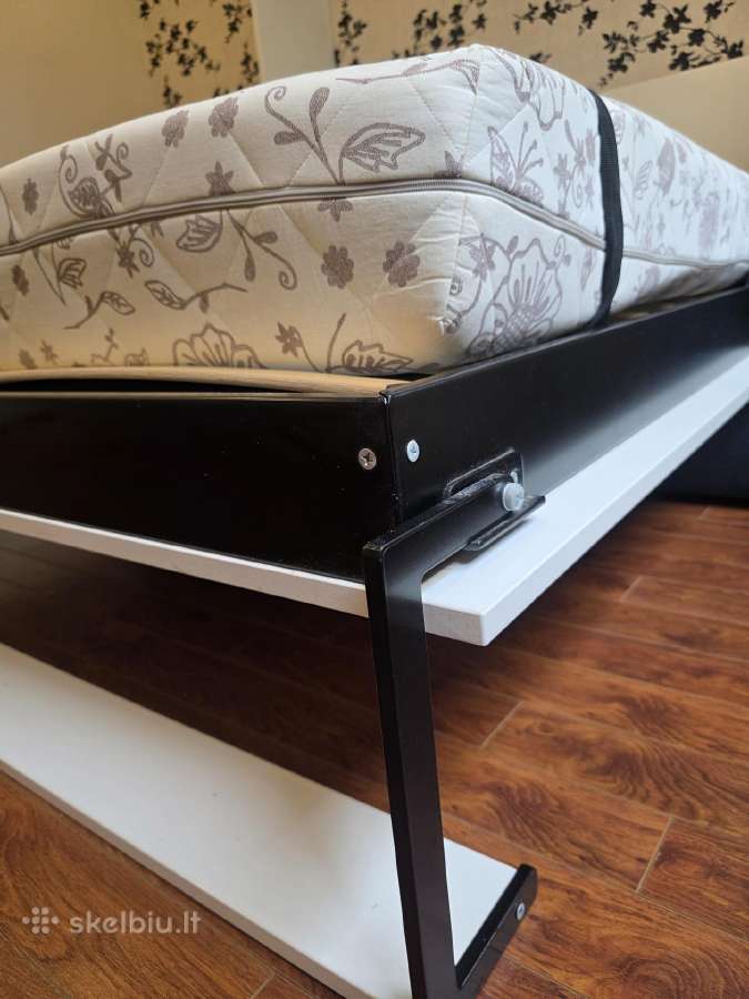 Transformuojama sofa-lova. Spintoje lova - nuotraukos Nr. 8