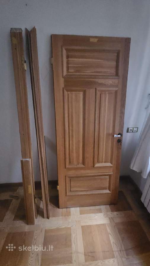 Medžio masyvo durys - nuotraukos Nr. 3
