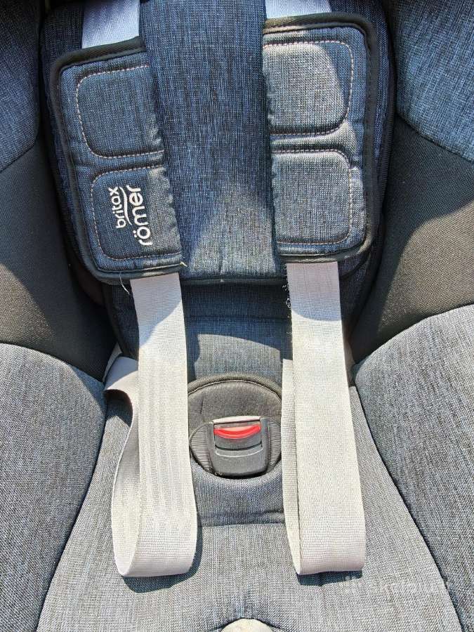 Britax Römer Dualfix i-size kėdutė - nuotraukos Nr. 3