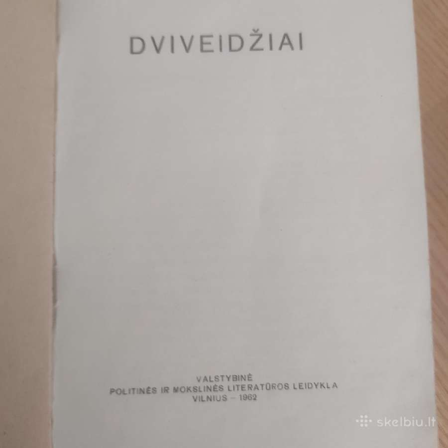 Knyga Dviveidžiai - nuotraukos Nr. 3