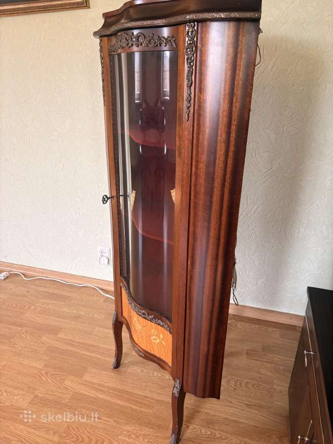 Vintažinė kampinė spintelė - nuotraukos Nr. 6