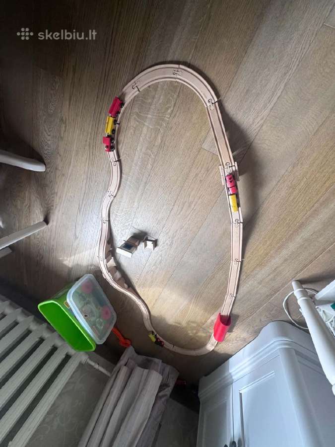 Medinis traukinukas su bėgiais - nuotraukos Nr. 6