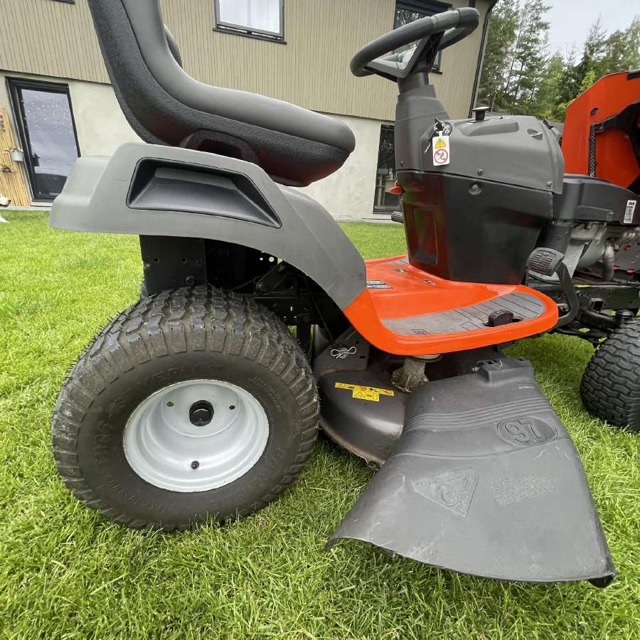 Husqvarna Lth154 sodo traktoriukas - nuotraukos Nr. 13