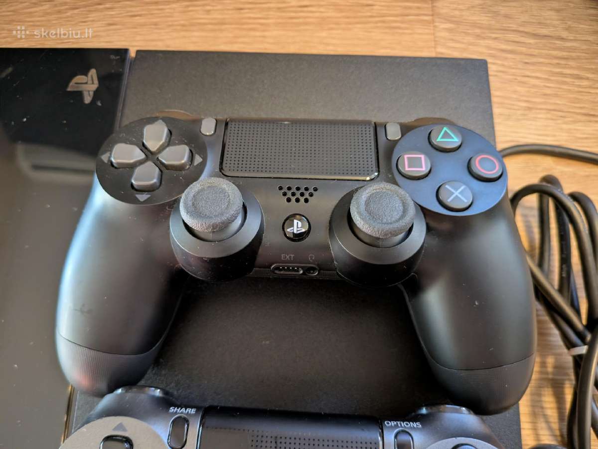 Playstation 4 (Ps4) 500 GB + du valdymai - nuotraukos Nr. 4