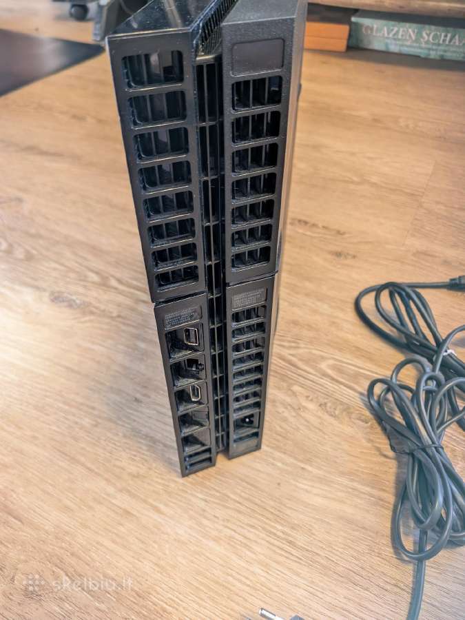 Playstation 4 (Ps4) 500 GB + du valdymai - nuotraukos Nr. 6