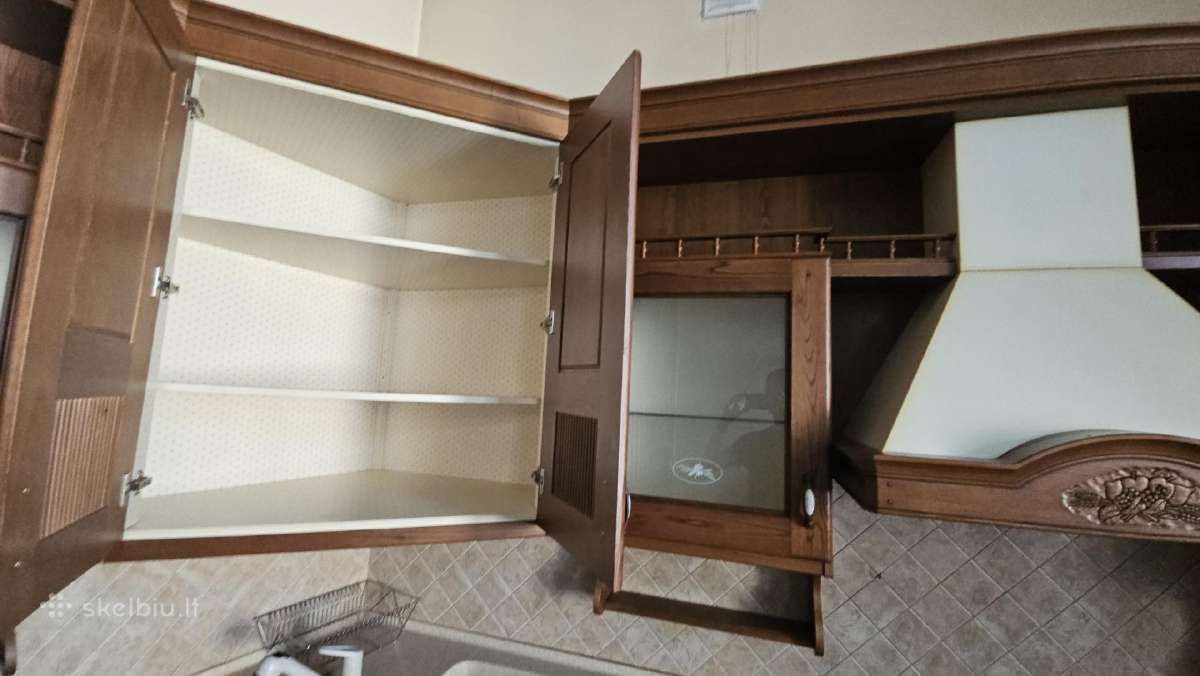 Virtuvinis komplektas su buitine technika - nuotraukos Nr. 15