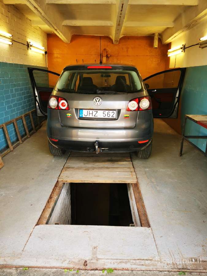 Aukštas garažas Visagine bendrijoje Motoras - nuotraukos Nr. 2