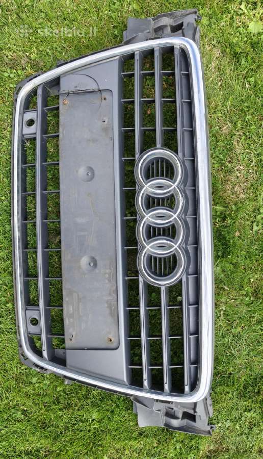 Audi A4 B8 grotelės - nuotraukos Nr. 2