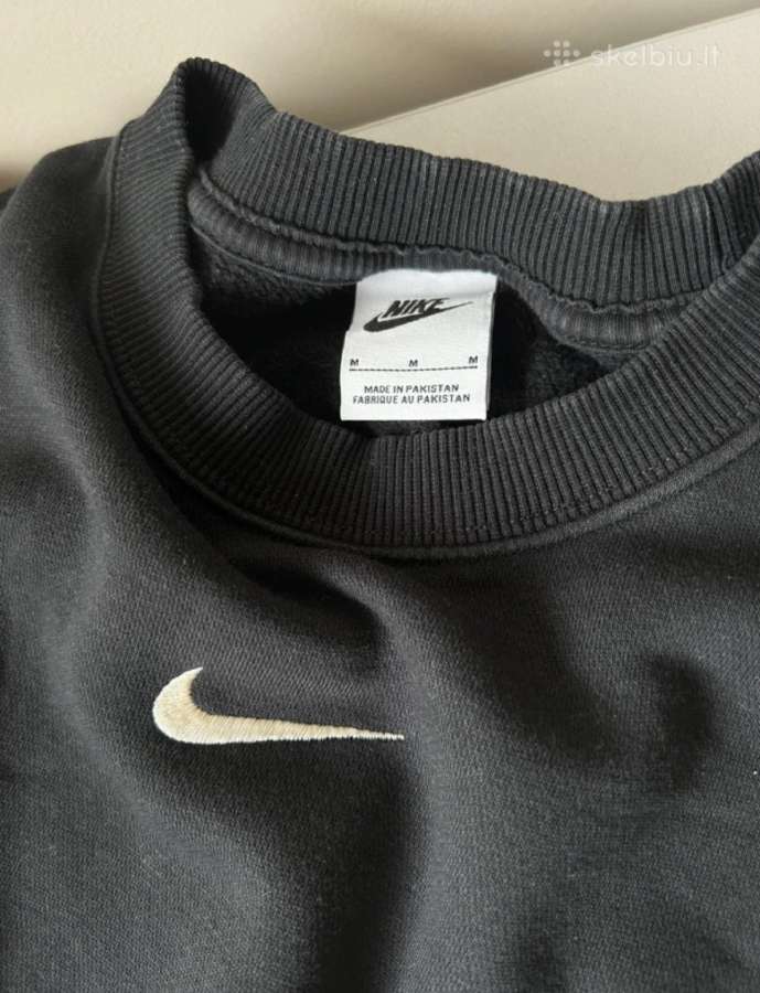 Juodas Nike džemperis - nuotraukos Nr. 3