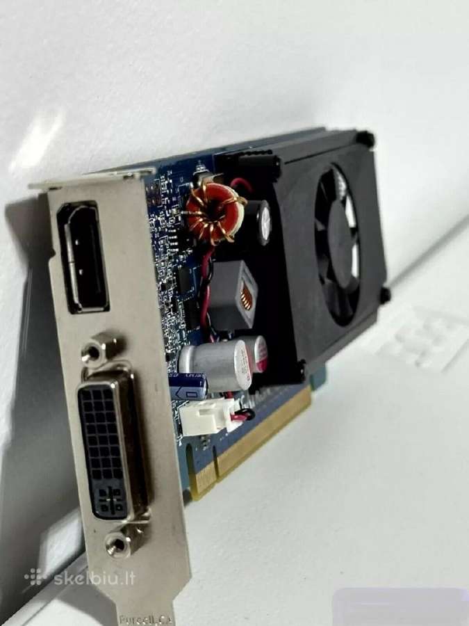 Hd6570;v250; Gt610;210;310;9600gt;q2000; Ati-x1300 - nuotraukos Nr. 4