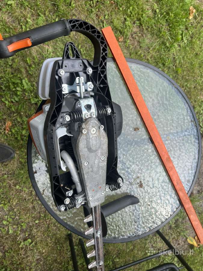 Parduodu gyvatvorės žirkles Stihl Hs87r gy - nuotraukos Nr. 5