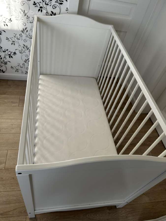 Ikea lovytė su čiužiniu - nuotraukos Nr. 3