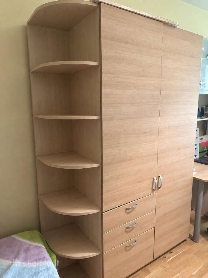 Spinta ir sekcija su rašomuoju stalu - nuotraukos Nr. 2