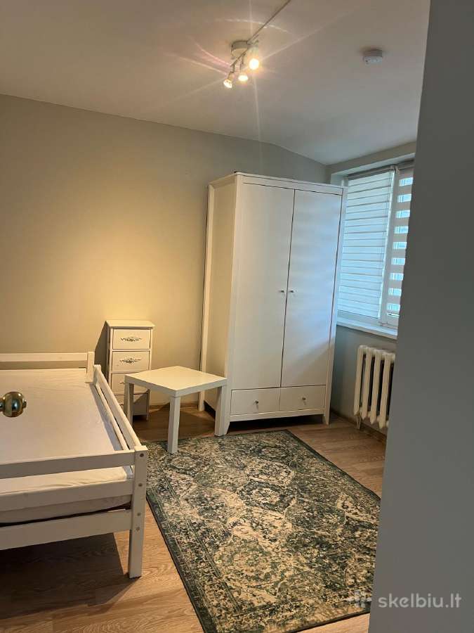 Parduodamas keturių kambarių butas - nuotraukos Nr. 9
