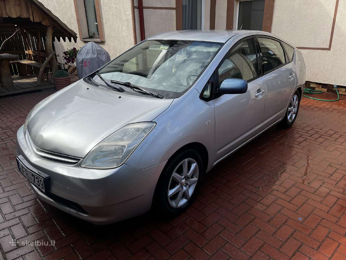 Automobilio Toyota Prius nuoma su Dujom 100 - nuotraukos Nr. 10
