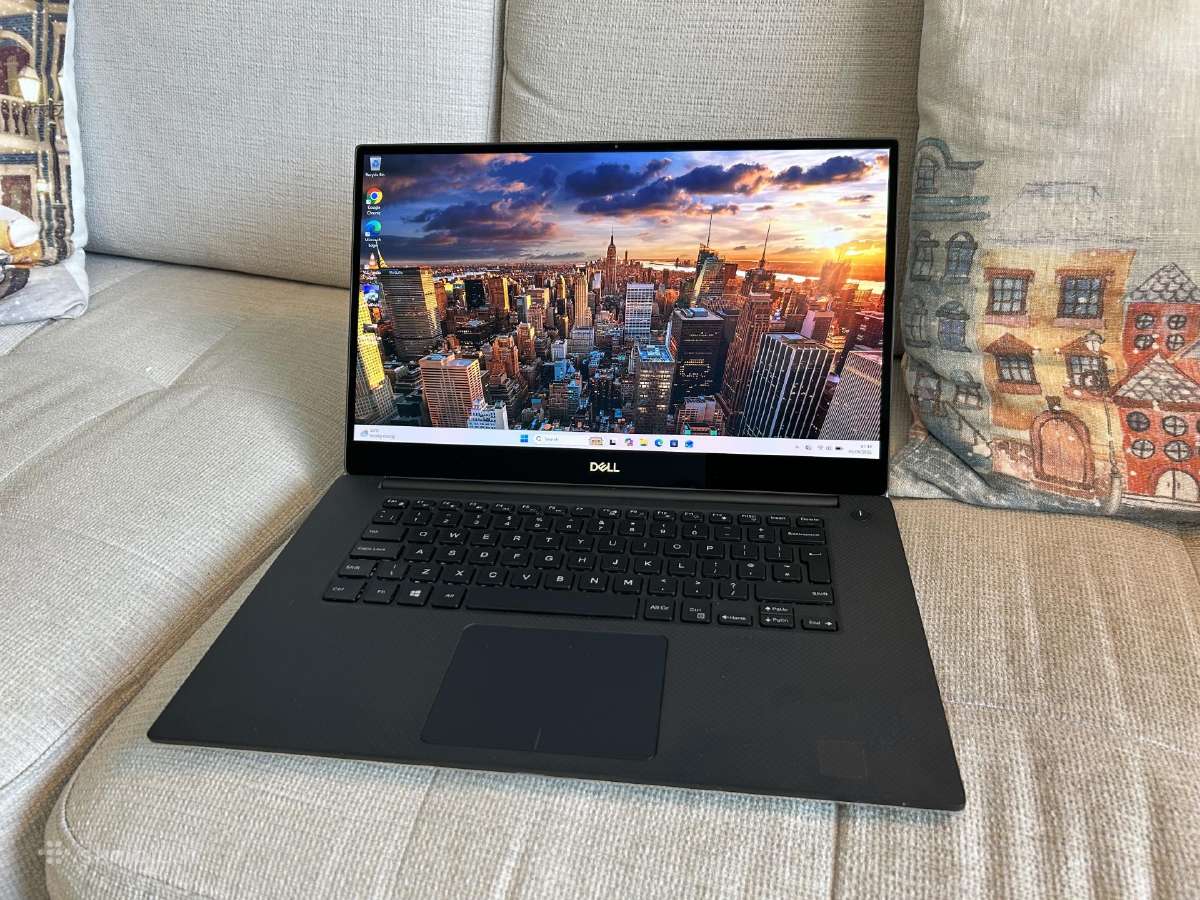 Dell Precision 5540, 4k Oled ekranas - nuotraukos Nr. 14
