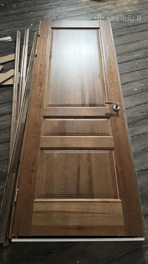 Medžio masyvo durys - nuotraukos Nr. 8