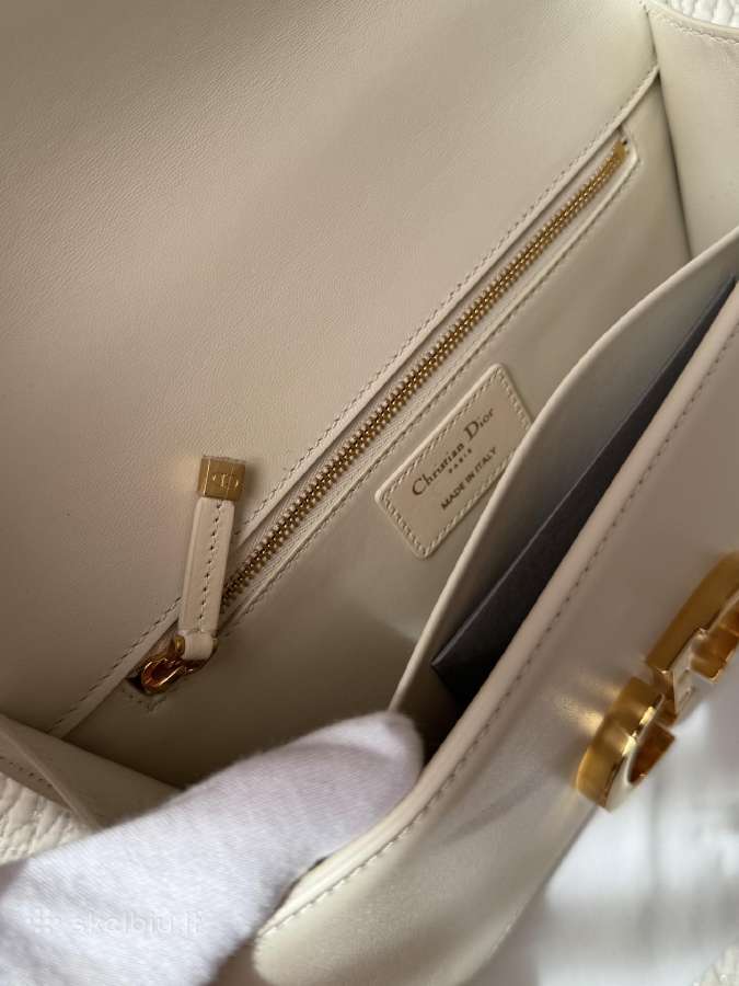 Nauja Christian Dior Montagne 30 rankine - nuotraukos Nr. 10